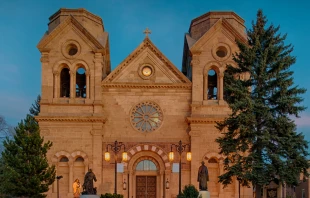 Cathedral Basilica of St. Francis of Assisi in Santa Fe, New Mexico. Credit: Nagel Photography/Shutterstock